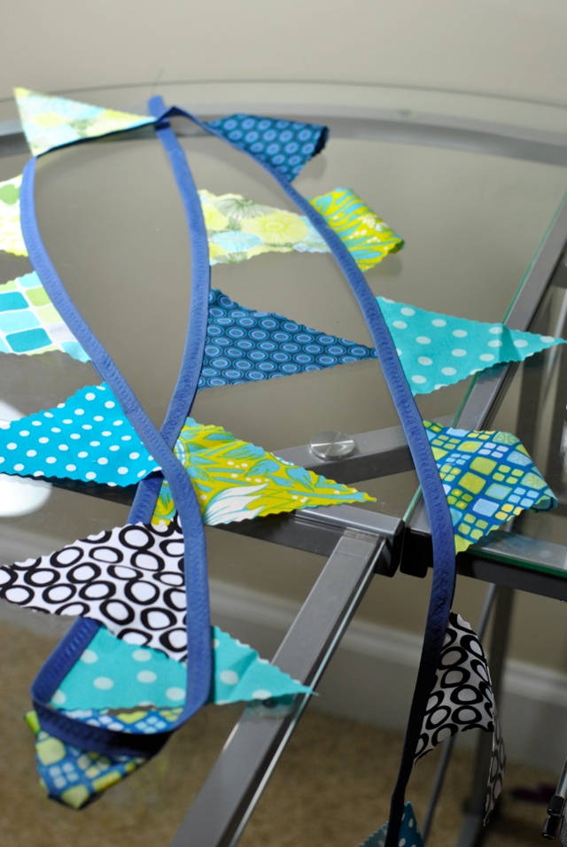 how to make a fabric bunting