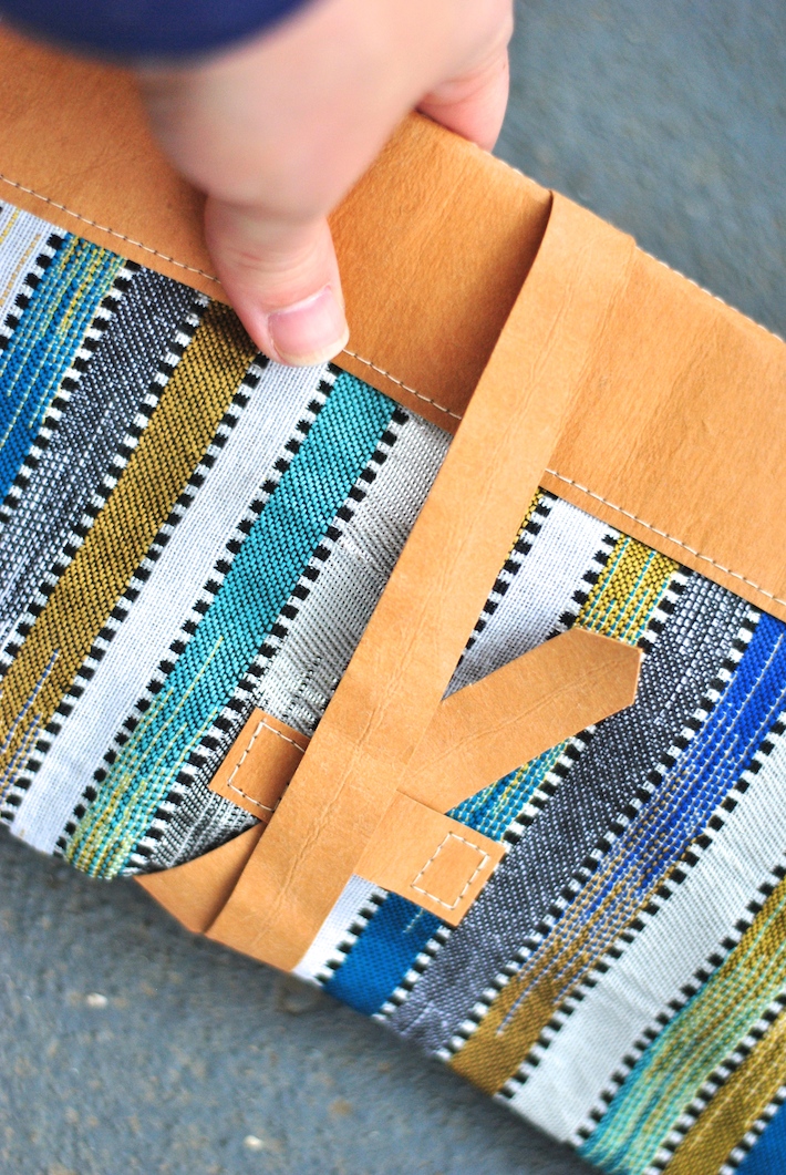 Sew kraft-tex bags, like this clutch | Craft Buds