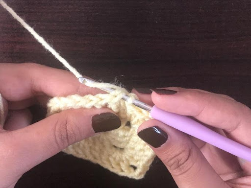 How do you crochet a slip stitch for beginners