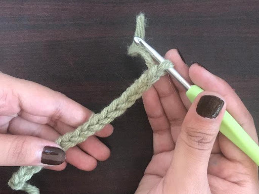 How to tie off crochet chain?