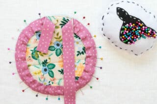 How To Put Binding On a Quilt? Photo & Video Tutorial - Craftbuds