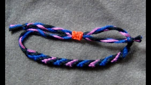 Alternating Knot String Bracelet 