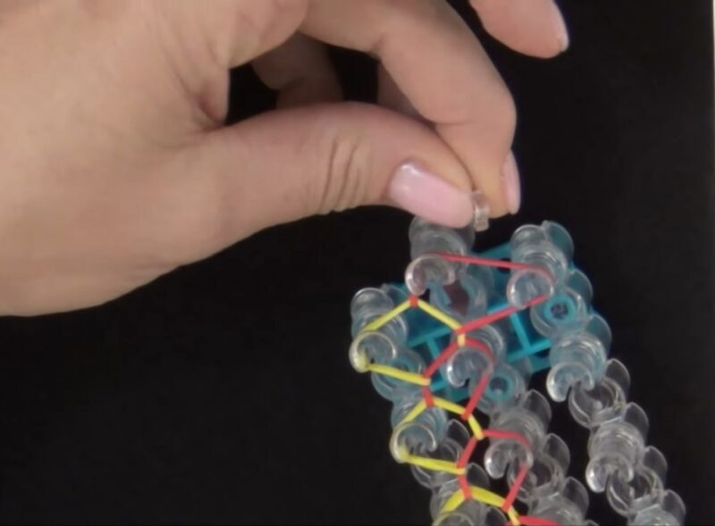 Securing Rubber Loop 10 Rubber Band Bracelet Ideas - Easy & Unique - Craftbuds