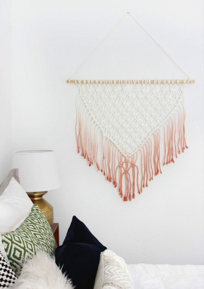 25 Free Macrame Wall Hanging Patterns & Tutorials