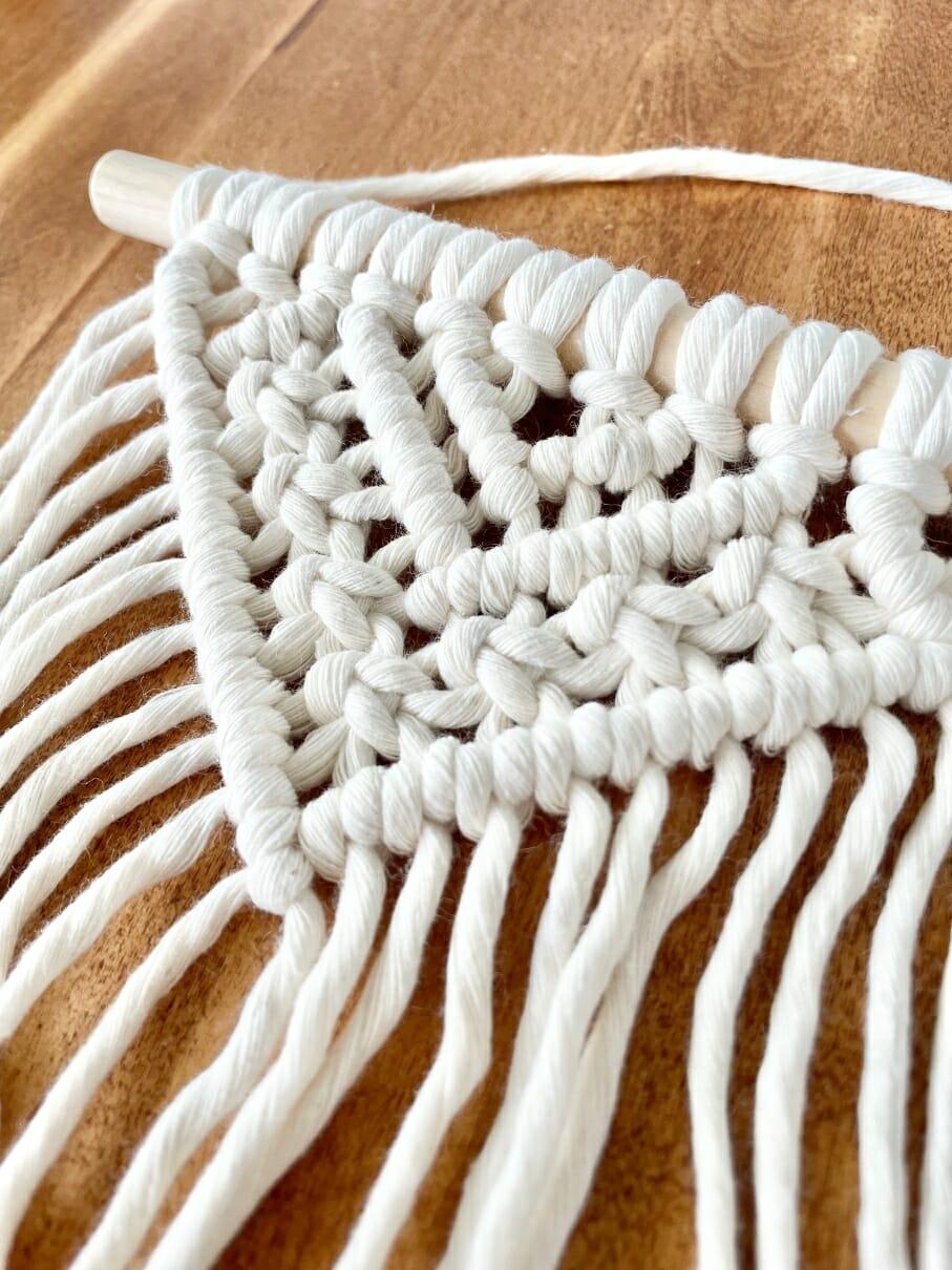 Introduction to Basic Macrame Knots