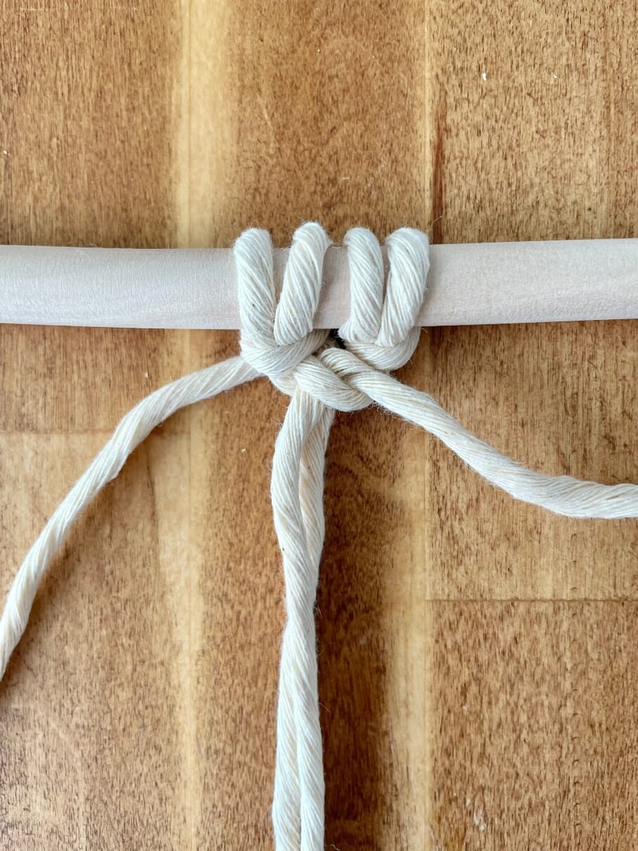 Learn the 4 basic macrame knots