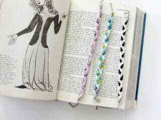 21 Free Macrame Bracelet Patterns & Easy Tutorials - Craftbuds