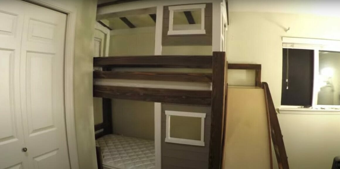 Bunk Bed With a Slide