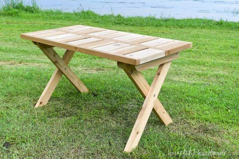 25 Free Picnic Table Plans & Kits With Tutorials Craftbuds