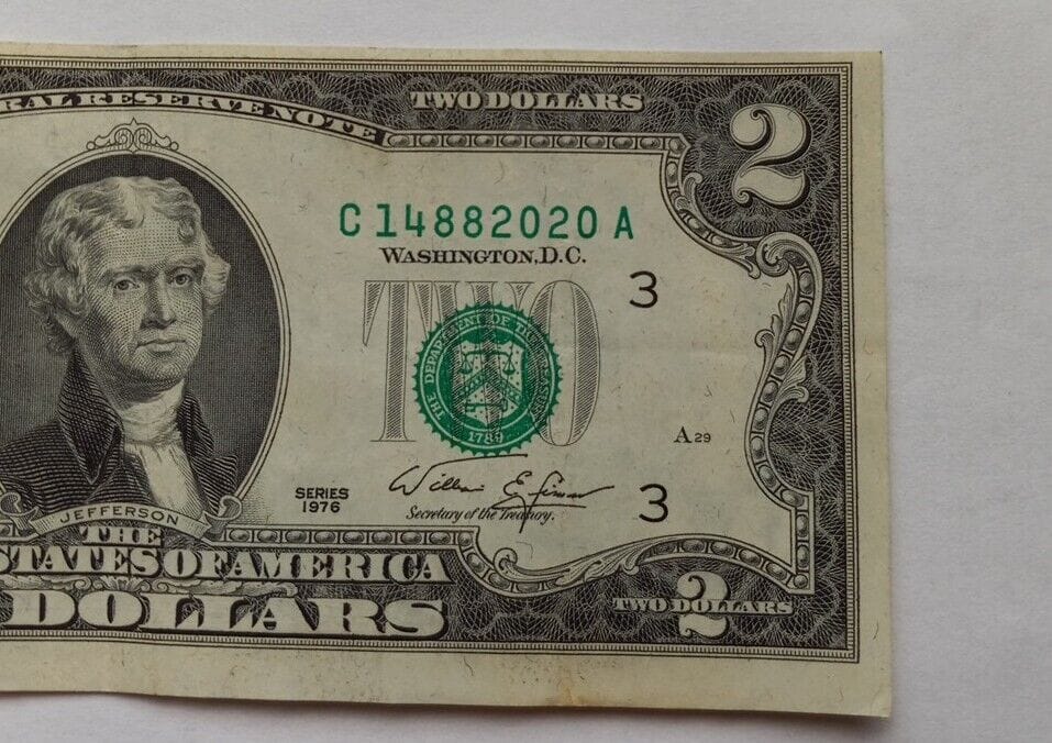 1976 2 Dollar Bill Cutting Errors